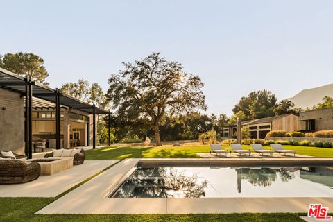 Tiny photo for 1225 Shippee Lane, Ojai, CA 93023 (MLS # 26653487)