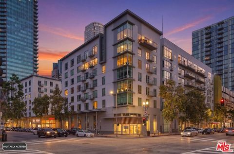 Photo of 645 W 9th Street #406, Los Angeles, CA 90015 (MLS # 26758449)