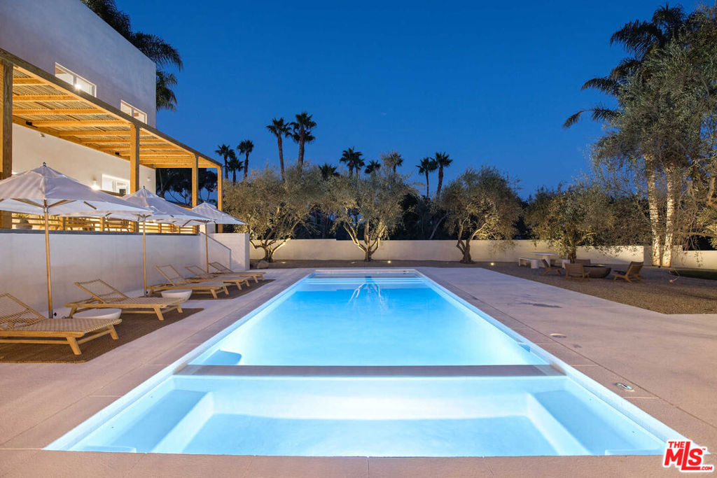 27405 Pacific Coast Highway