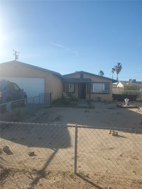 Photo of 5566 Daisy, 29 Palms, CA 92277 (MLS # HD26008192)