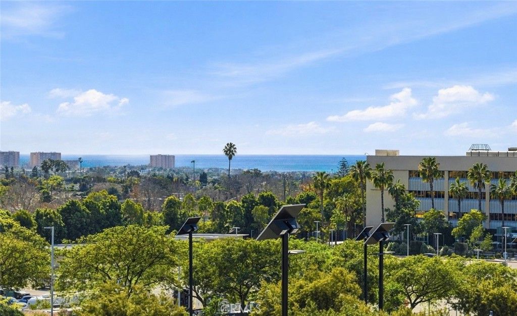 Photo of 12317 Navy Street, Los Angeles, CA 90066 (MLS # PW26024640)