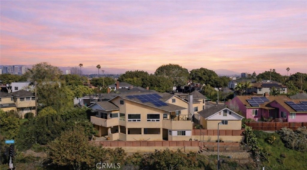 Photo of 12317 Navy Street, Los Angeles, CA 90066 (MLS # PW26024640)