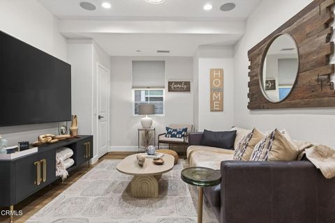 Tiny photo for 4045 Harbour Island Lane, Oxnard, CA 93035 (MLS # V1-34925)