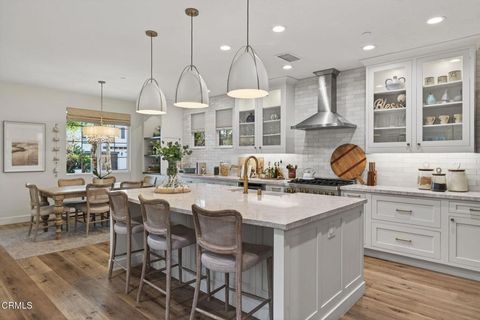 Tiny photo for 4045 Harbour Island Lane, Oxnard, CA 93035 (MLS # V1-34925)