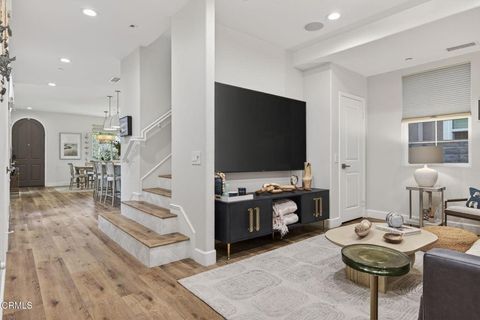 Tiny photo for 4045 Harbour Island Lane, Oxnard, CA 93035 (MLS # V1-34925)