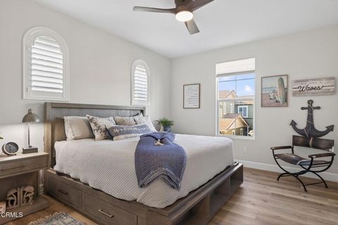 Tiny photo for 4045 Harbour Island Lane, Oxnard, CA 93035 (MLS # V1-34925)