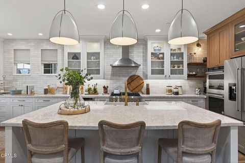 Tiny photo for 4045 Harbour Island Lane, Oxnard, CA 93035 (MLS # V1-34925)