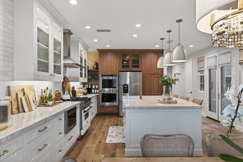 Tiny photo for 4045 Harbour Island Lane, Oxnard, CA 93035 (MLS # V1-34925)