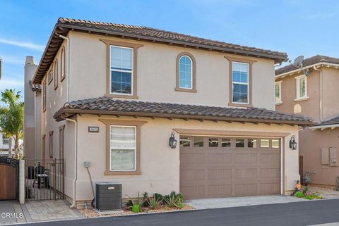 Tiny photo for 4045 Harbour Island Lane, Oxnard, CA 93035 (MLS # V1-34925)