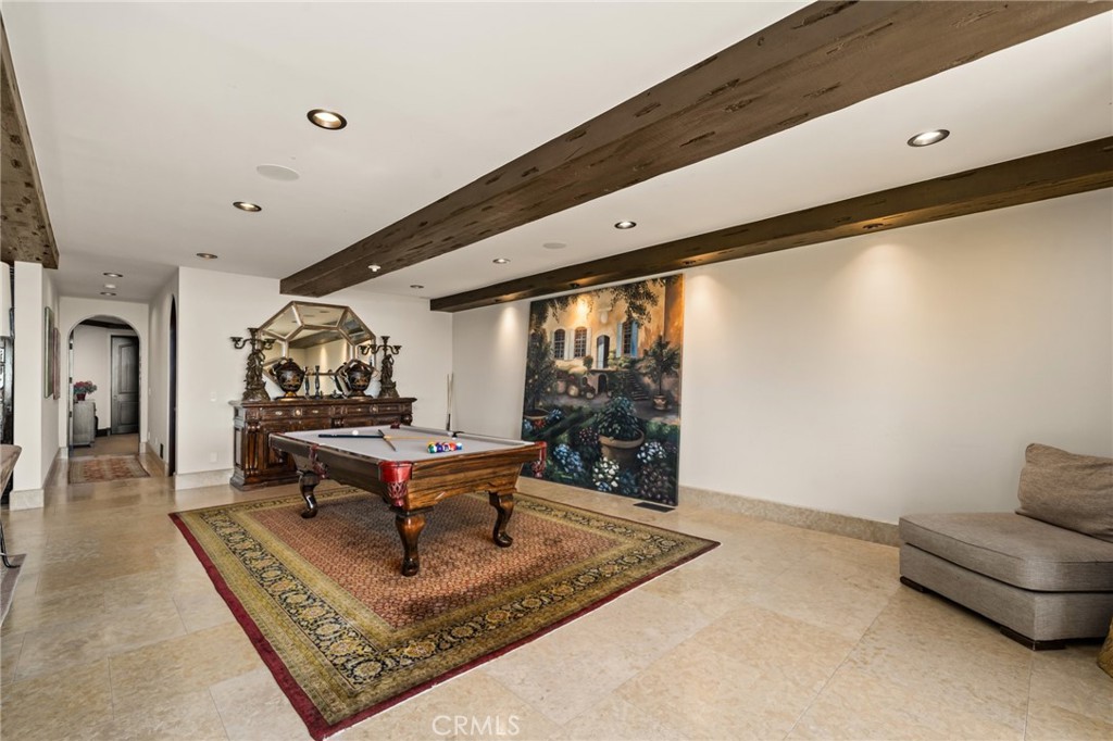 Peninsula (PI) - Residential