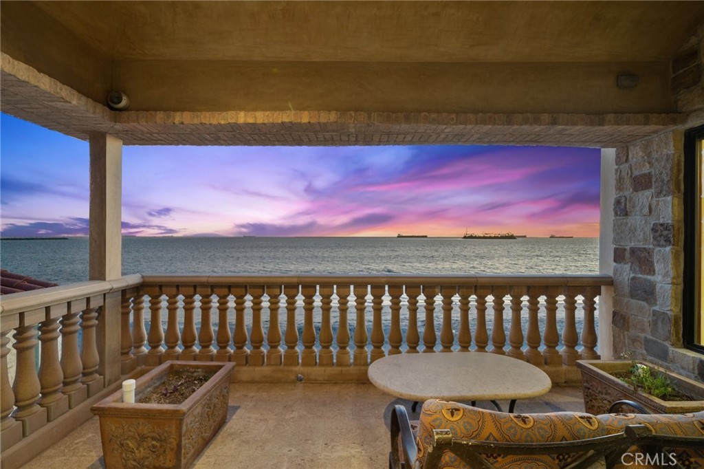 Peninsula (PI) - Residential