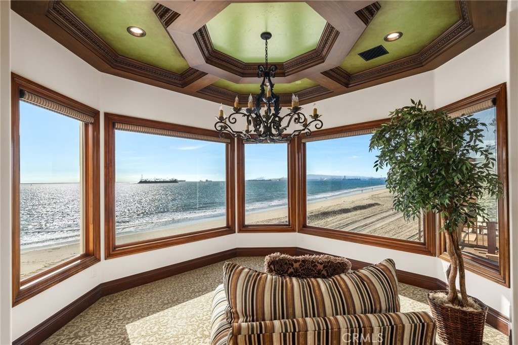 Peninsula (PI) - Residential