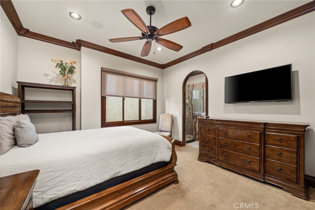 Peninsula (PI) - Residential