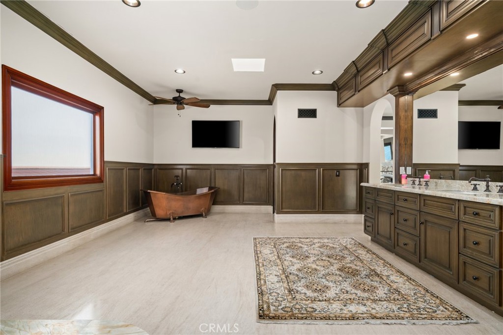 Peninsula (PI) - Residential