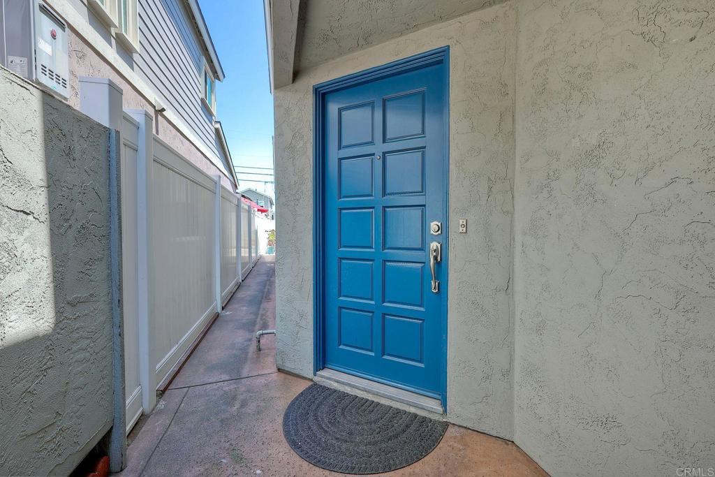 369 Alameda Boulevard