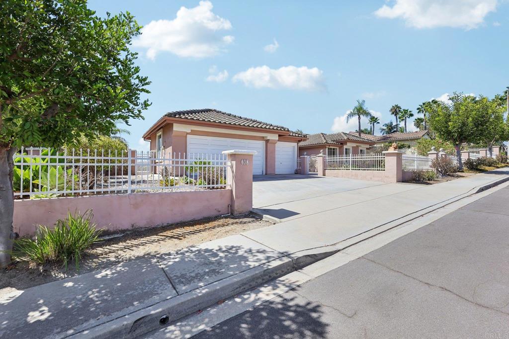 638 Cantara Lane