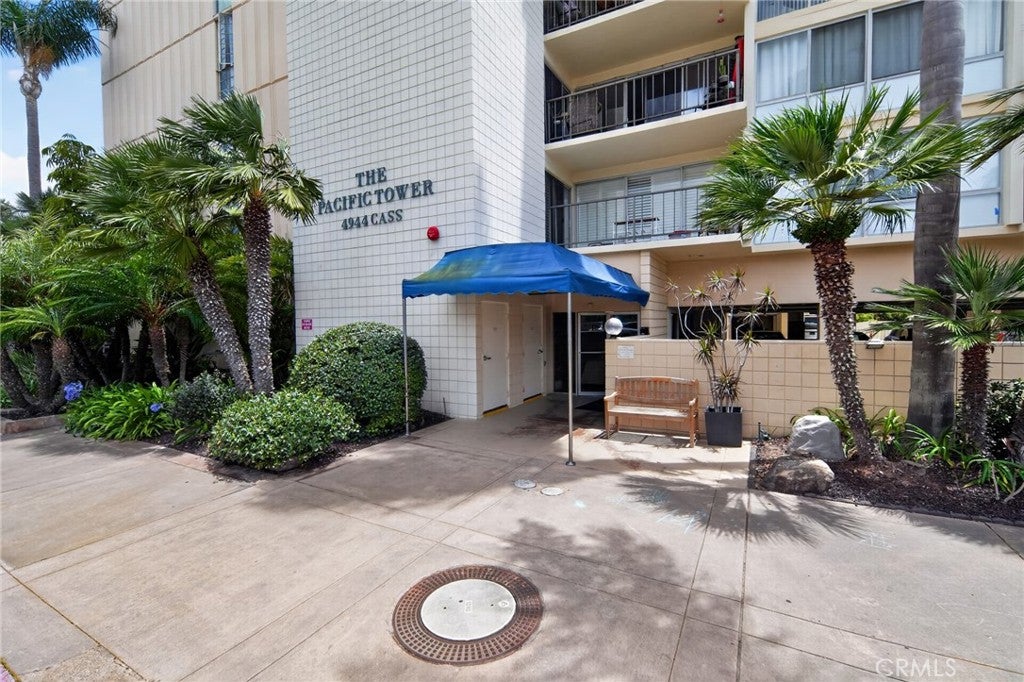 4944 Cass Street 1101, San Diego CA 92109