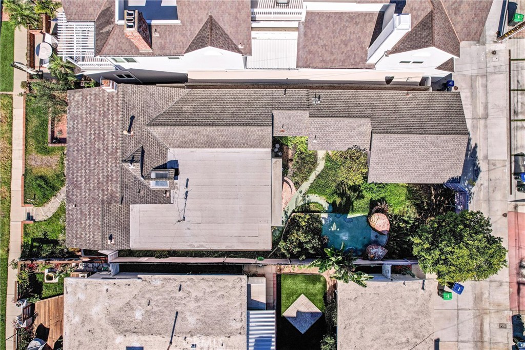 Corona del Mar South of PCH (CDMS) - Residential