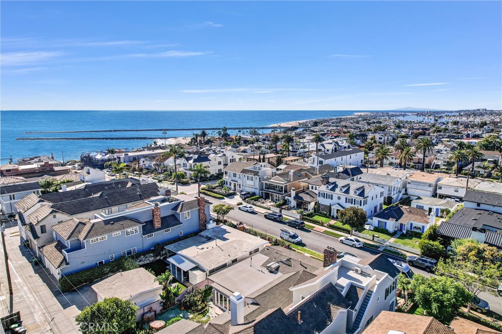 Corona del Mar South of PCH (CDMS) - Residential