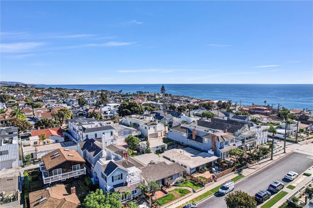 Corona del Mar South of PCH (CDMS) - Residential