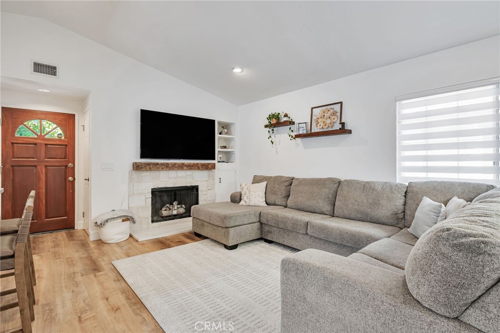 5534 Las Virgenes Road 120