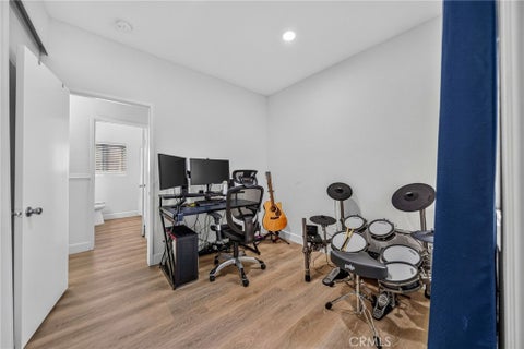 Tiny photo for 33298 Avenida Bicicleta, Temecula, CA 92592 (MLS # PW26148252)