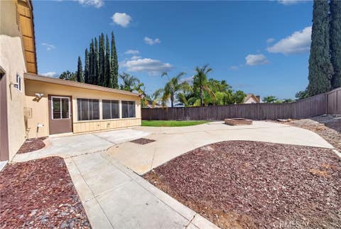 Tiny photo for 33298 Avenida Bicicleta, Temecula, CA 92592 (MLS # PW26148252)