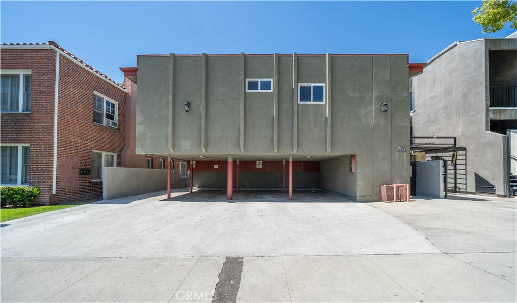 135 S Belmont Street