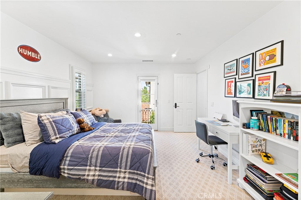26 VIEW TERRACE, Irvine CA 92603 - Photo 59