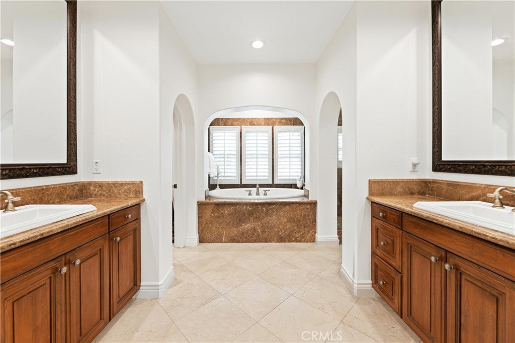 26 VIEW TERRACE, Irvine CA 92603 - Photo 43