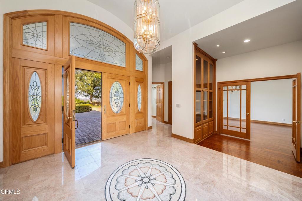 6150 Baja Vista Drive