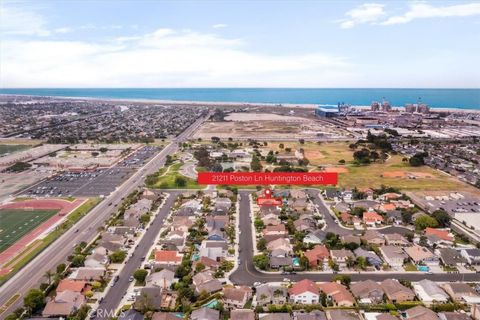 Photo of 21211 Poston Lane, Huntington Beach, CA 92646 (MLS # OC25234412)