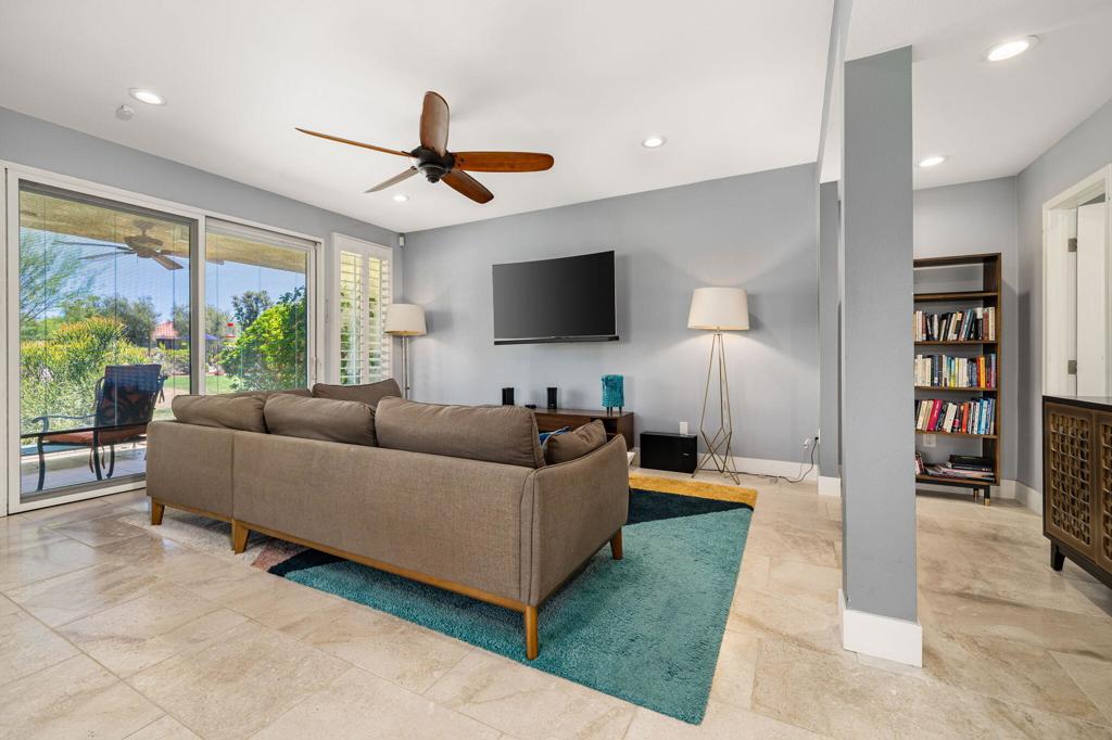 688 N Vallarta Circle