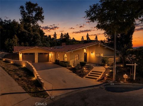 Photo of 821 Guanajuato Dr, Claremont, CA 91711 (MLS # TR26110126)