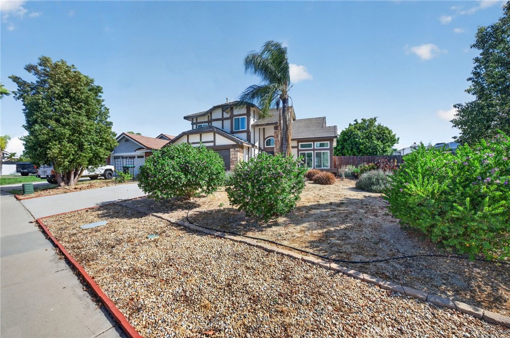 22425 Shore View Court