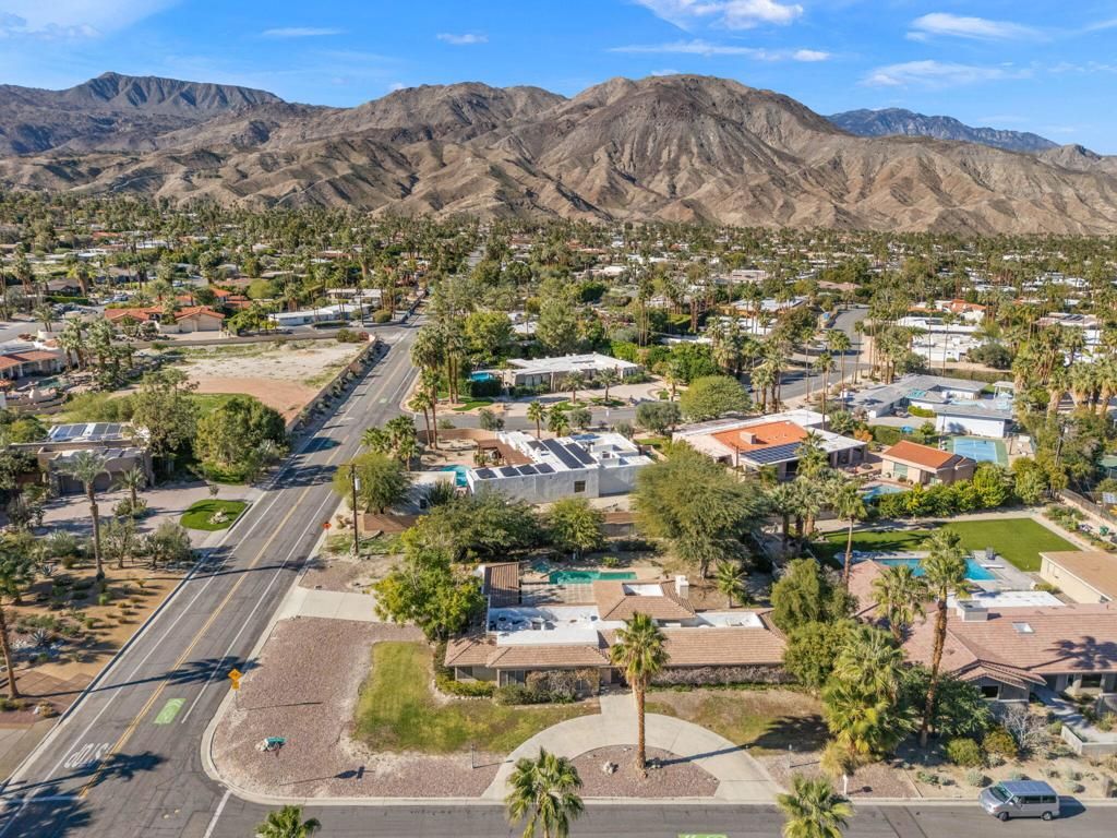 Photo of 46451 Goldenrod Lane, Palm Desert, CA 92260 (MLS # 219141848DA)