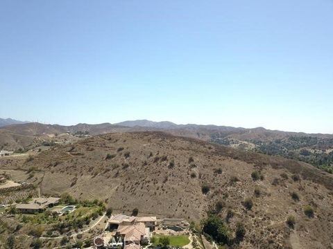 Photo of 10600 Helen Avenue, Shadow Hills, CA 91040 (MLS # BB26003037)