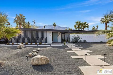 Photo of 635 S Bedford Drive, Palm Springs, CA 92264 (MLS # 26657485PS)