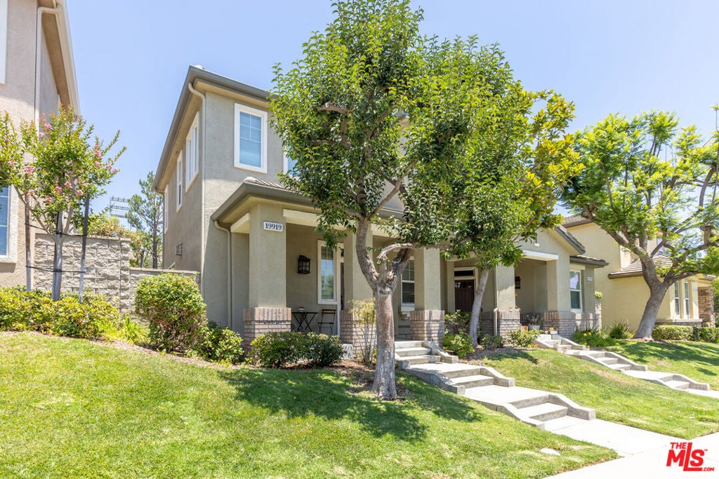 19919 Oakville Court