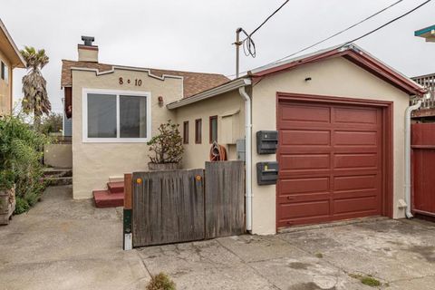 Photo of 8 Salada Avenue, Pacifica, CA 94044 (MLS # ML82048574)
