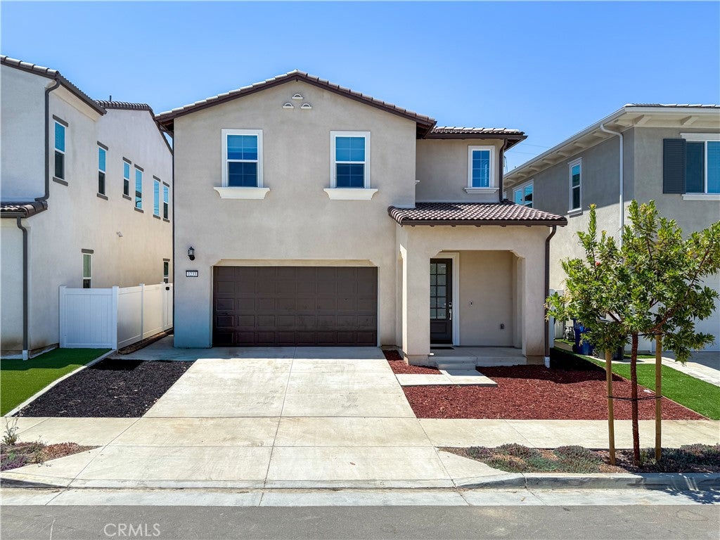 1233 Jurupa Dr