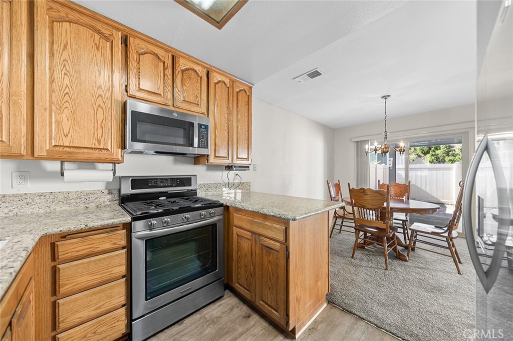 834 E Pepper Tree Drive