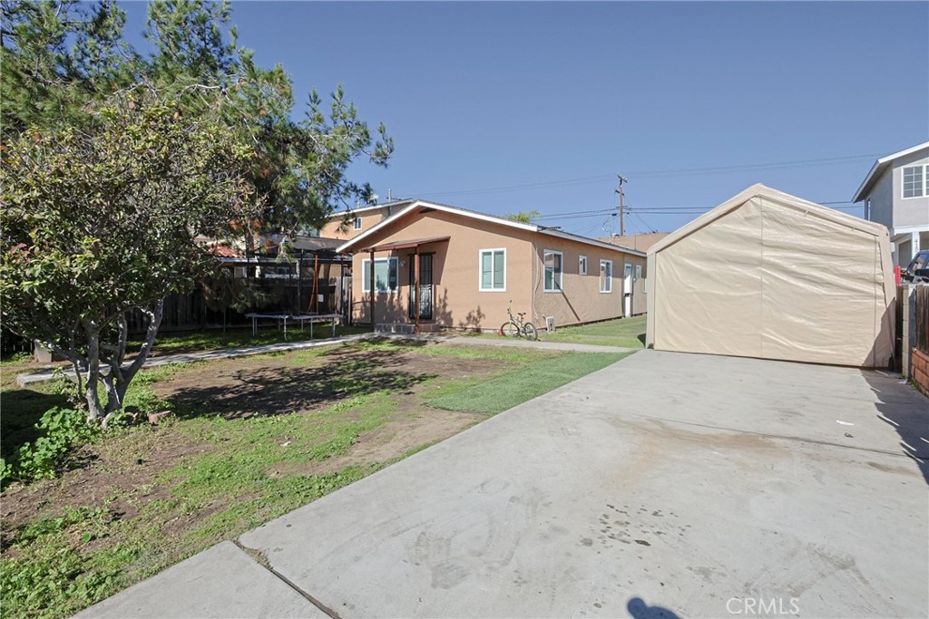 4144 - 46 Delta Street