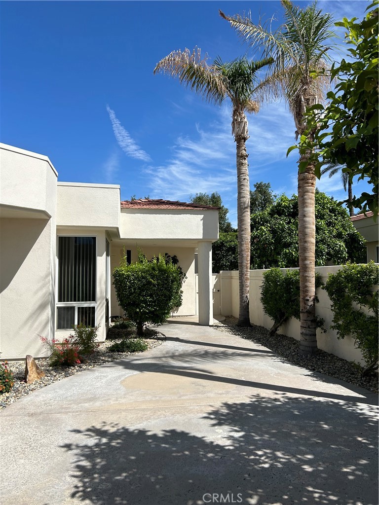 Desert Horizons C.C. (32505) - Residential