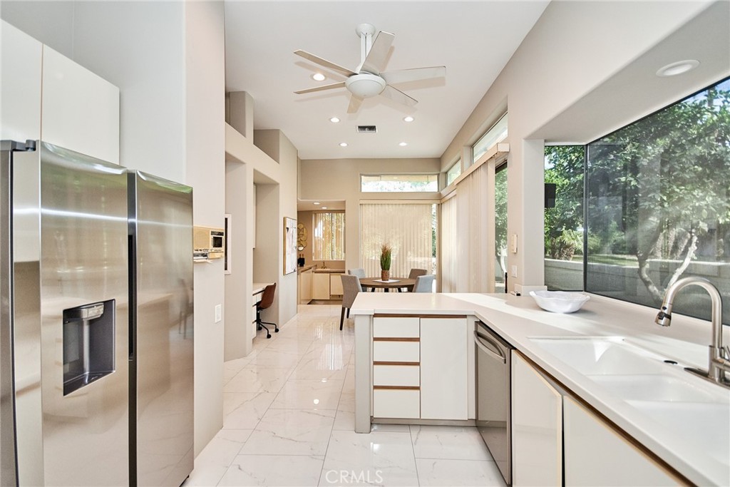 Desert Horizons C.C. (32505) - Residential