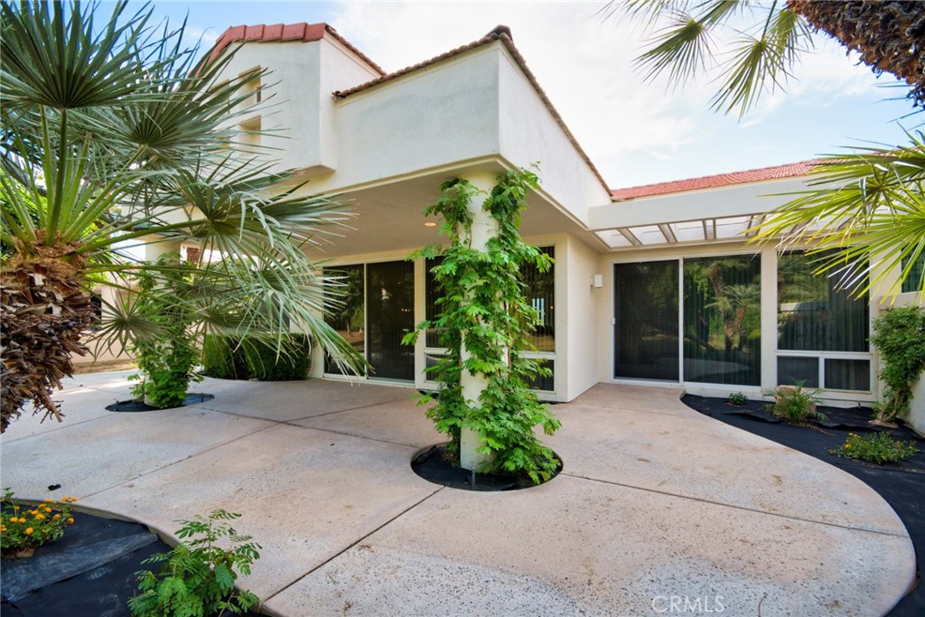 Desert Horizons C.C. (32505) - Residential
