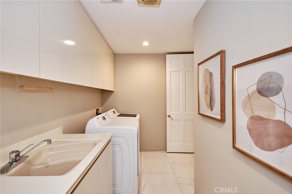 Desert Horizons C.C. (32505) - Residential