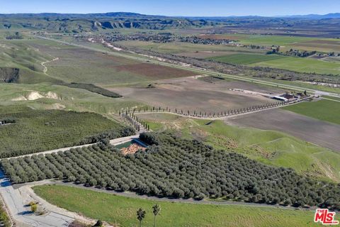 Tiny photo for 1990 E Highway 46, Shandon, CA 93461 (MLS # 25626523)