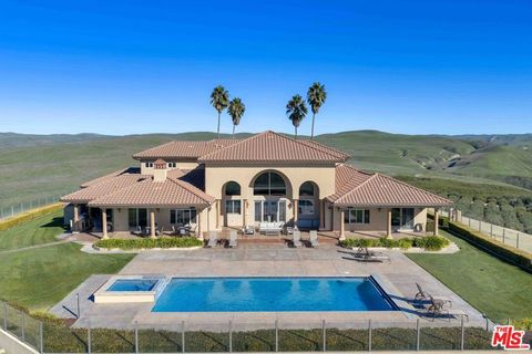 Tiny photo for 1990 E Highway 46, Shandon, CA 93461 (MLS # 25626523)