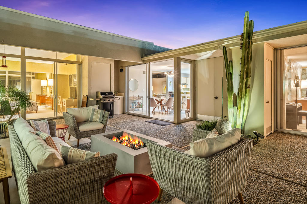 Sandpiper Palm Deser - Residential